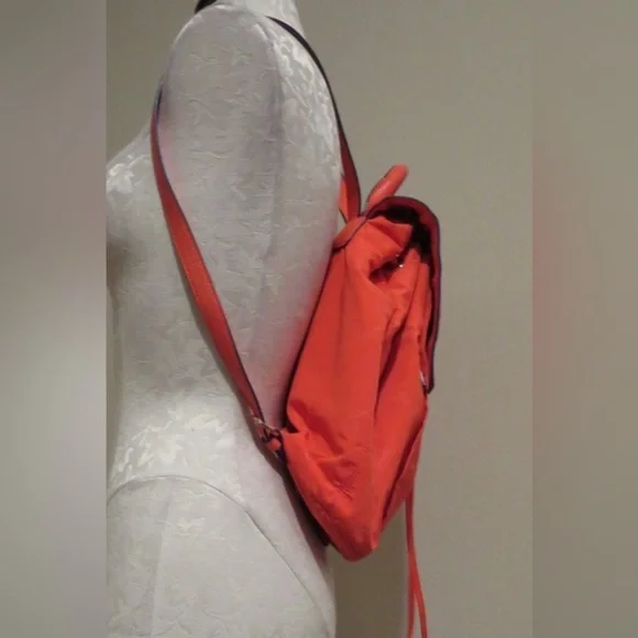 Vera Bradley Stylish Orange Backpack/Purse for Women - Picture 4 of 6